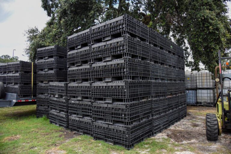 Collapsible Bulk Container – 48″ x 45″ x 42″, Reconditioned