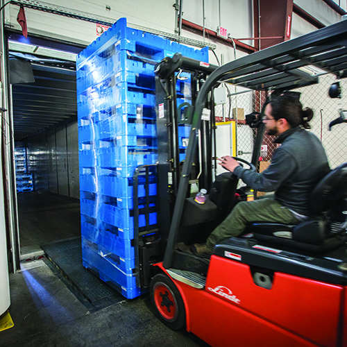 New collapsible bulk containers from Monoflo International and Orbis — loading pallet boxes for fleet standardization programs