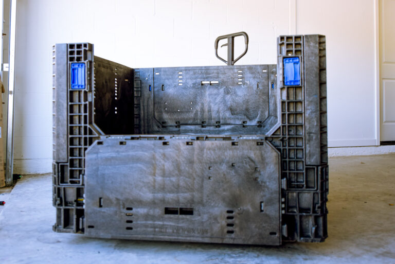 Used 48 × 45 × 34 Collapsible Bulk Containers