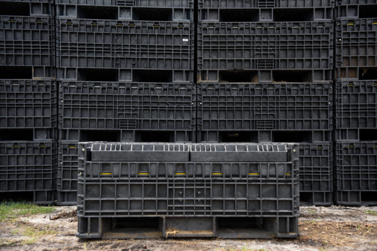 Used bulk containers available for liquidation and resale